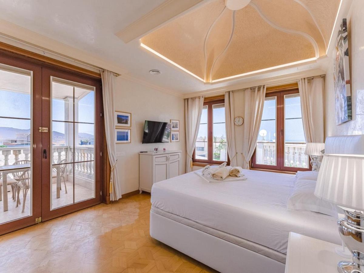 Luxury Villa Nautilus Heated Pool Spa 阿德耶 外观 照片
