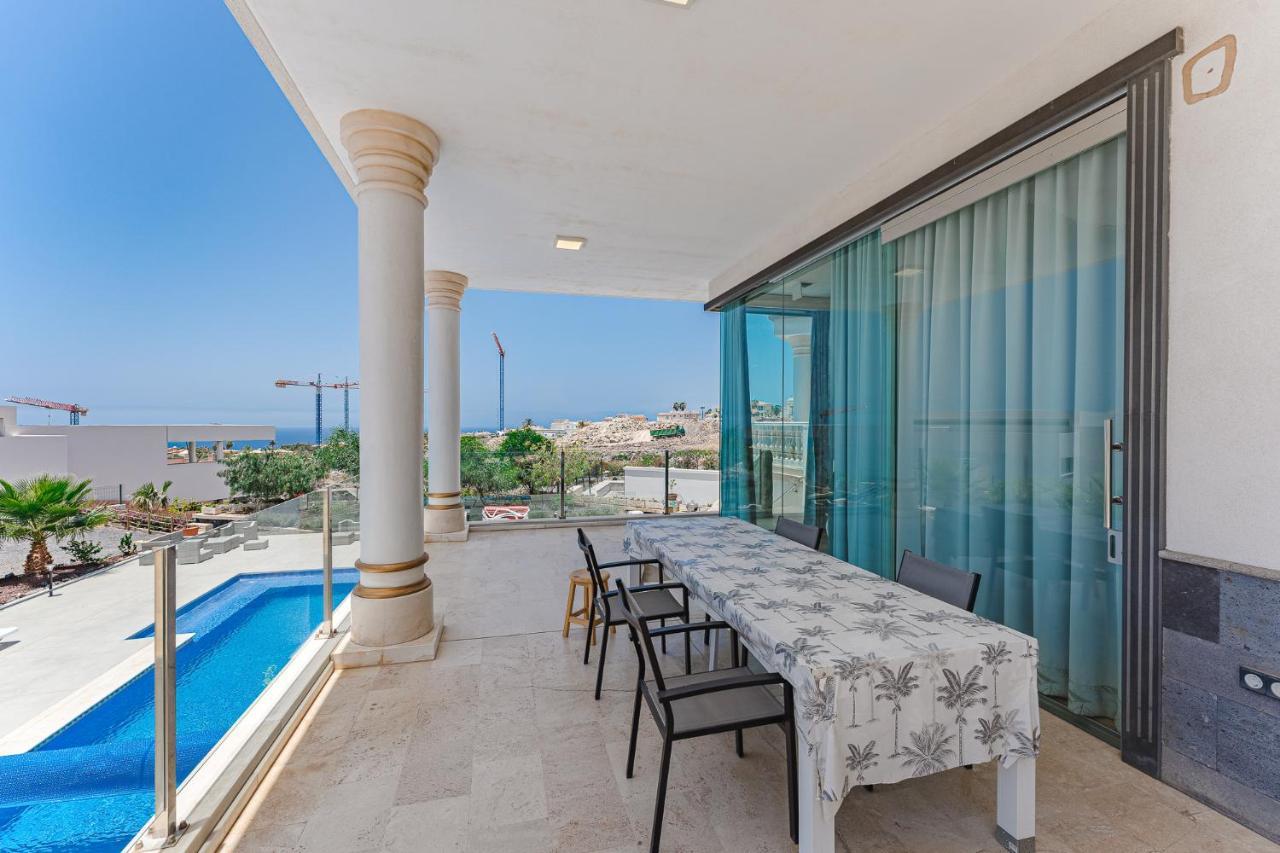 Luxury Villa Nautilus Heated Pool Spa 阿德耶 外观 照片