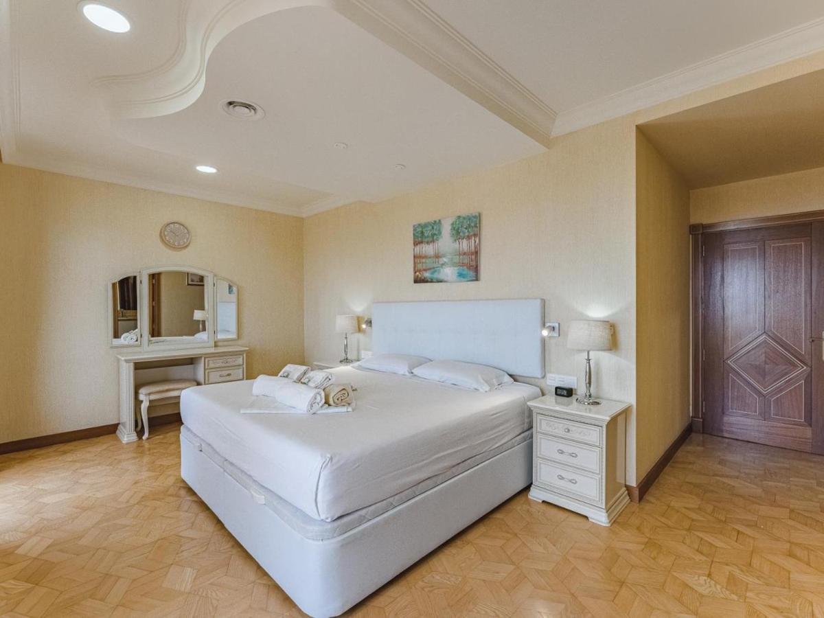 Luxury Villa Nautilus Heated Pool Spa 阿德耶 外观 照片