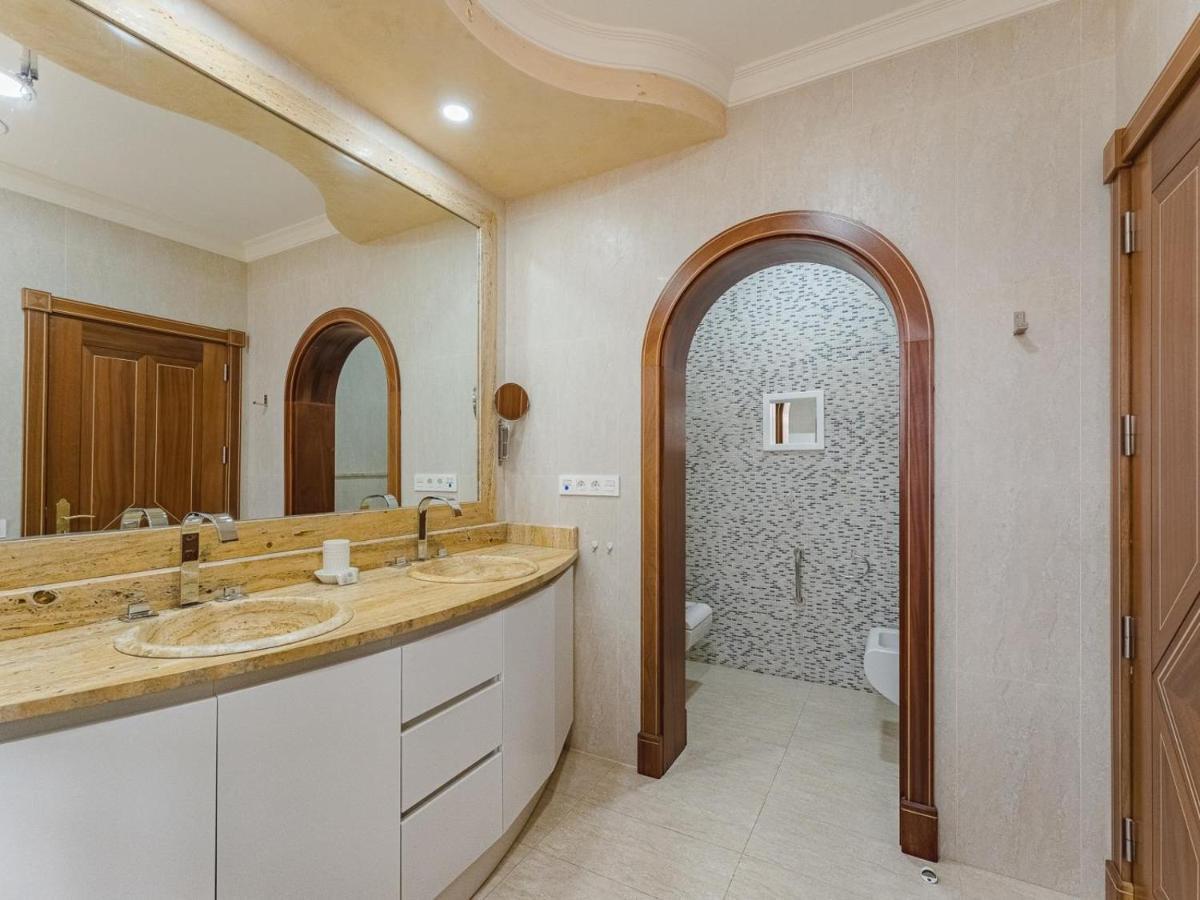 Luxury Villa Nautilus Heated Pool Spa 阿德耶 外观 照片