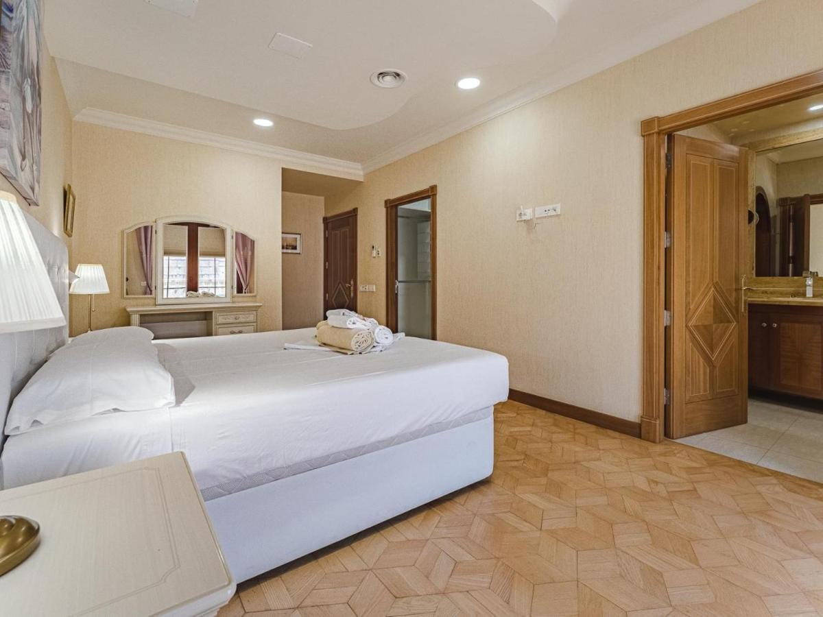 Luxury Villa Nautilus Heated Pool Spa 阿德耶 外观 照片